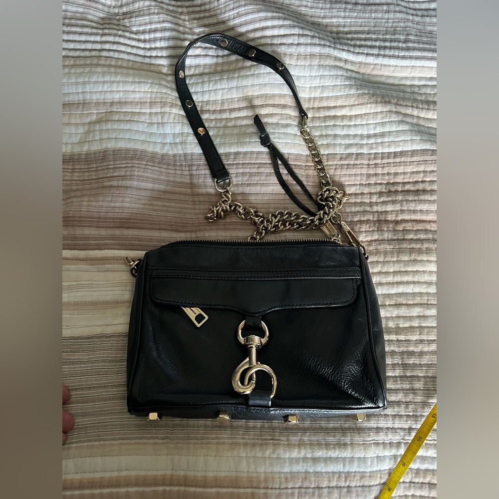 EIC blk rebecca minkoff leather bag
